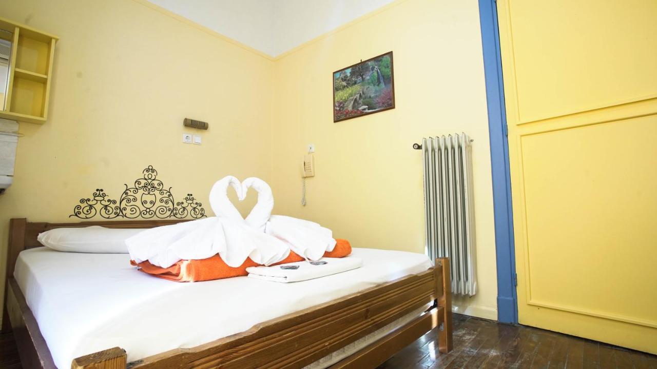 The Student & Travellers Inn Athén Kültér fotó